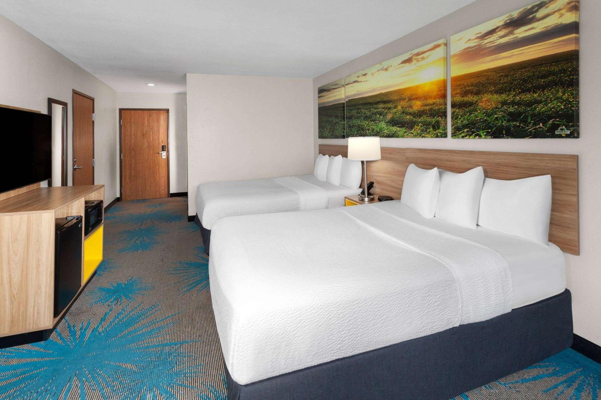 Days Inn & Suites By Wyndham Of Morris Ngoại thất bức ảnh