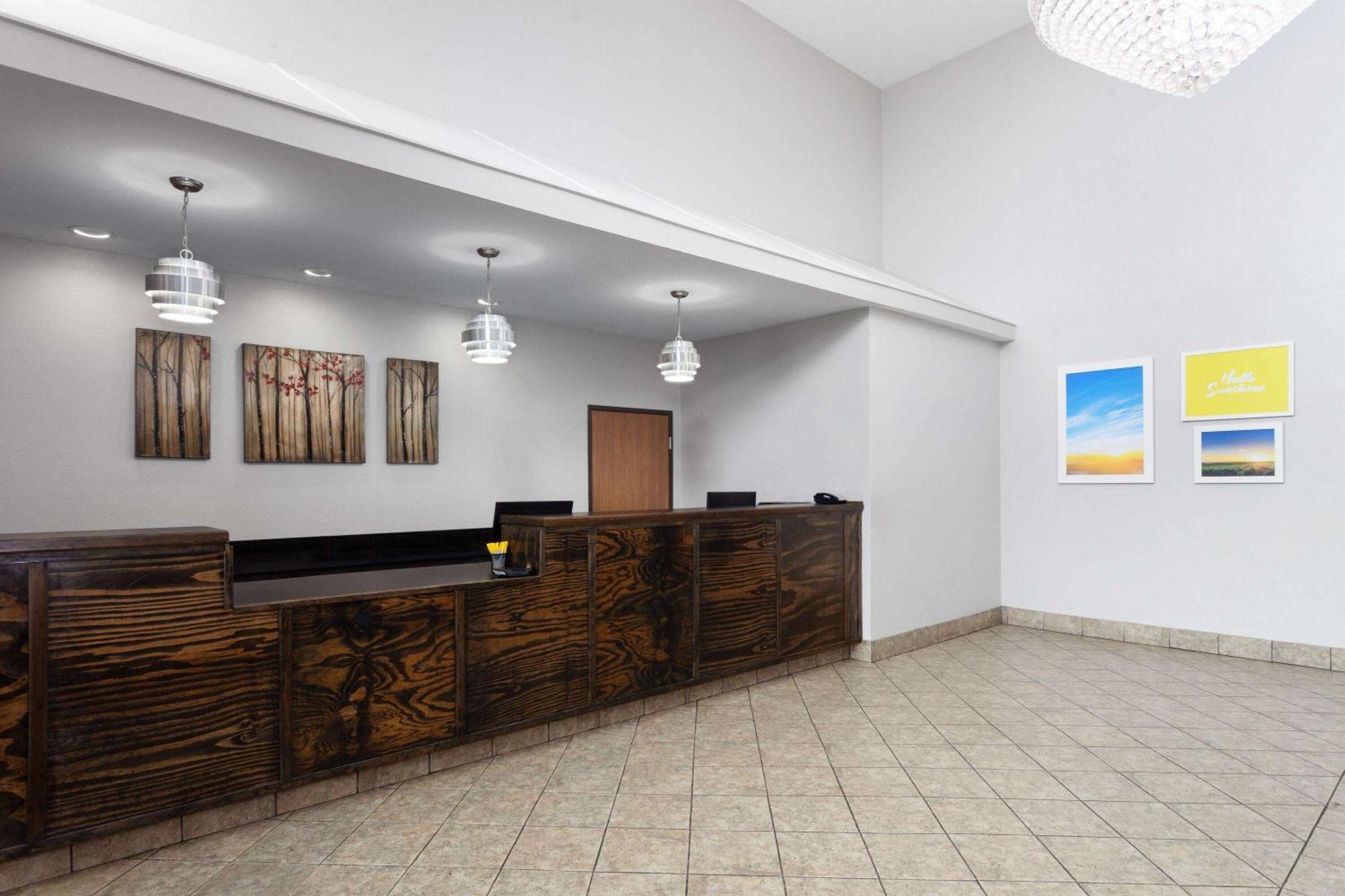Days Inn & Suites By Wyndham Of Morris Ngoại thất bức ảnh