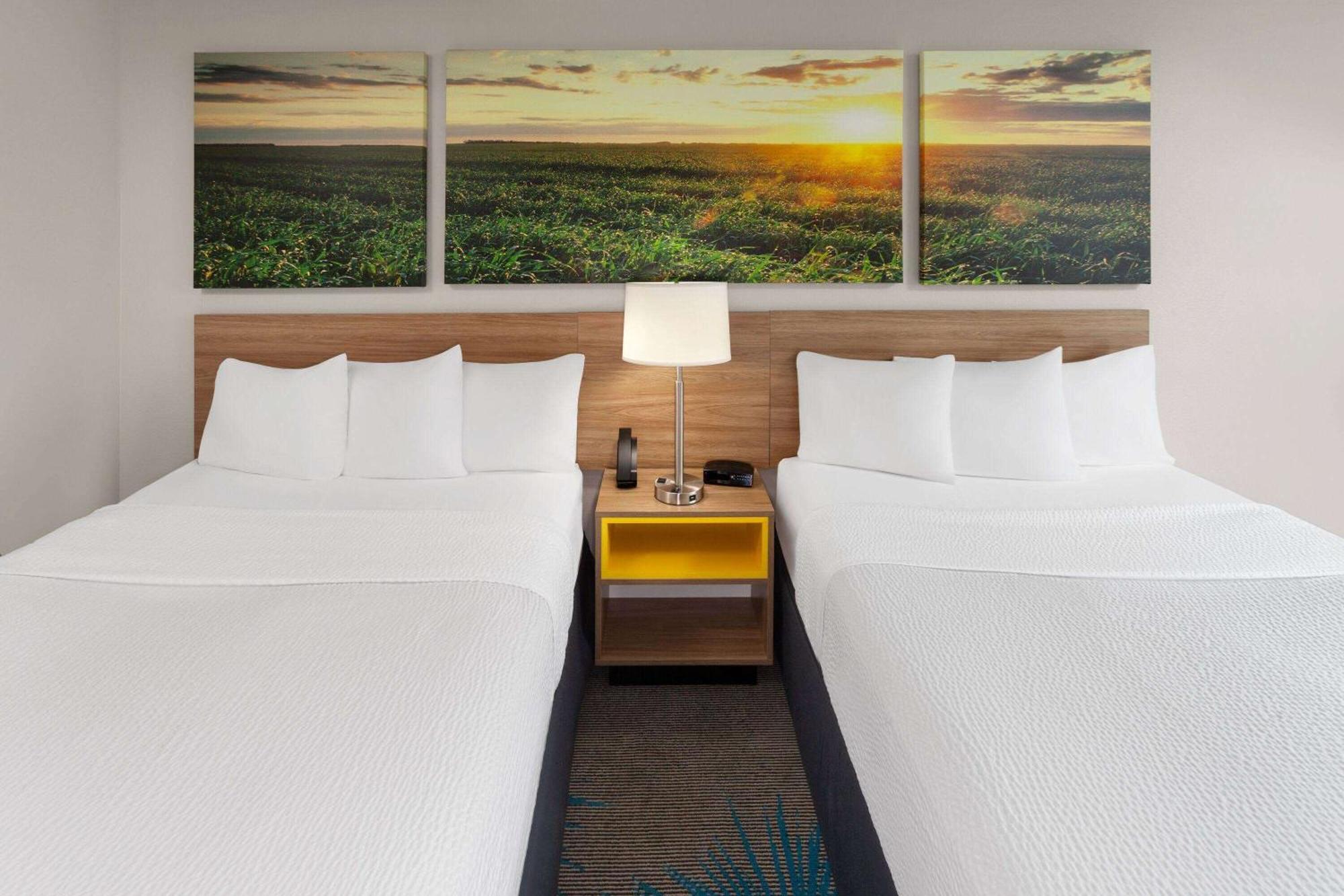 Days Inn & Suites By Wyndham Of Morris Ngoại thất bức ảnh